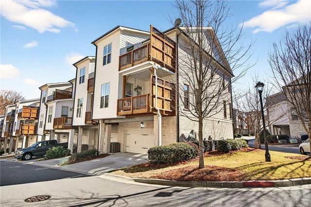 4342 Parkside Place, Atlanta, GA 30342