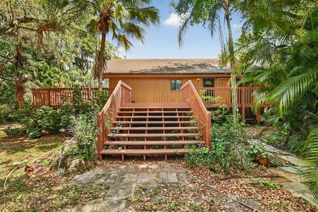 12140 57th Rd Road N, West Palm Beach, FL 33411