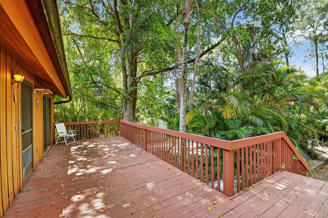 12140 57th Rd Road N, West Palm Beach, FL 33411