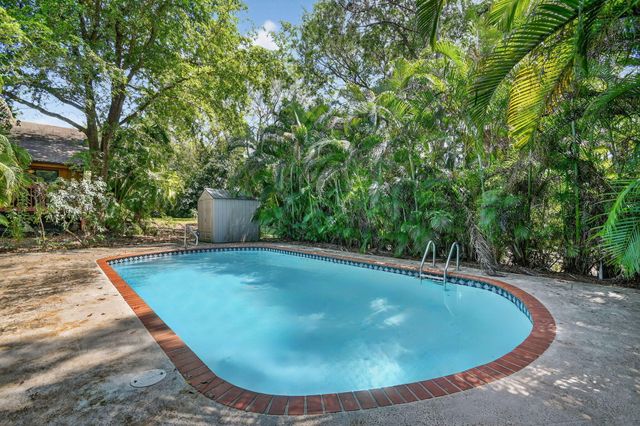 12140 57th Rd Road N, West Palm Beach, FL 33411