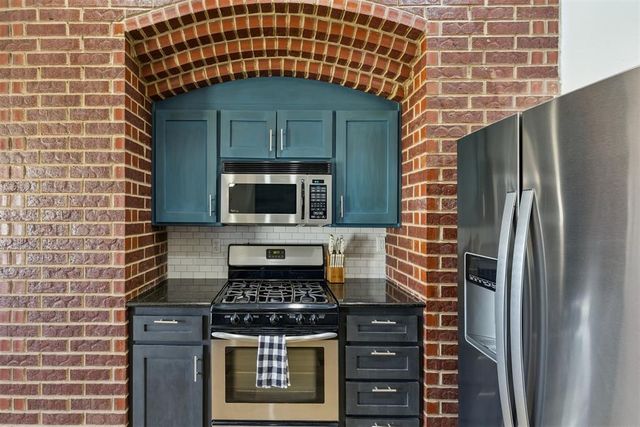 4721 Fawn Run Drive, Yukon, OK 73099