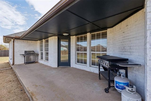4721 Fawn Run Drive, Yukon, OK 73099