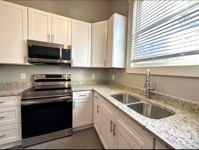 1809 Jefferson Street, Savannah, GA 31401