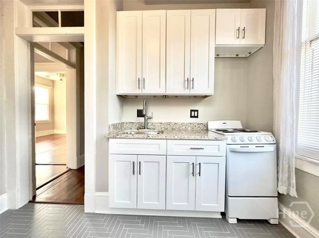1809 Jefferson Street, Savannah, GA 31401