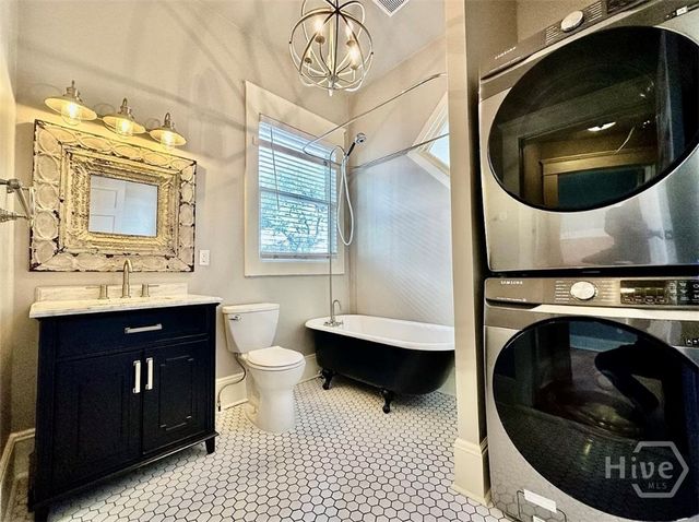 1809 Jefferson Street, Savannah, GA 31401