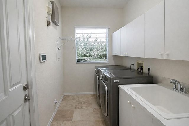 1381 Beacon Circle, Wellington, FL 33414