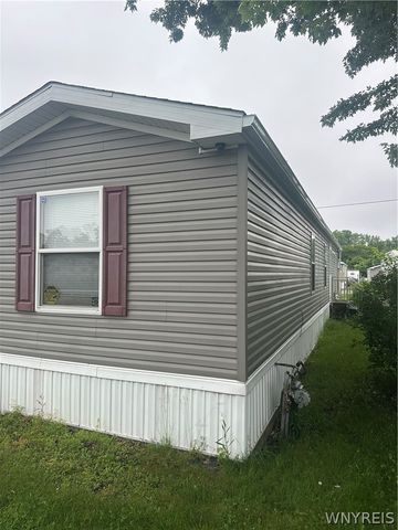 611 C Street, Niagara Falls, NY 14304