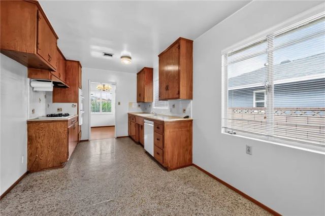 721 N Conlon, West Covina, CA 91790