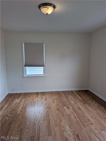1678 Byron Drive, Mayfield Heights, OH 44124