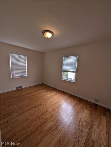 1678 Byron Drive, Mayfield Heights, OH 44124
