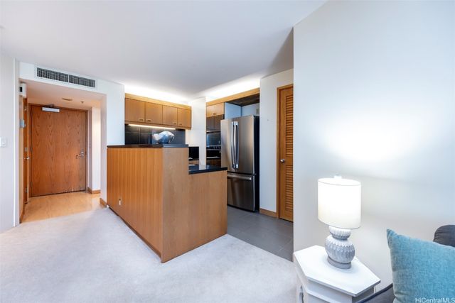 1330 Ala Moana Boulevard 3807, Honolulu, HI 96814