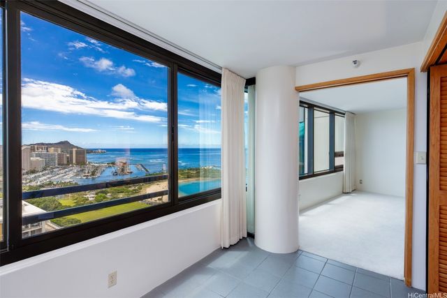 1330 Ala Moana Boulevard 3807, Honolulu, HI 96814