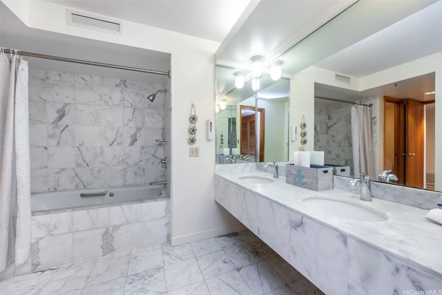 1330 Ala Moana Boulevard 3807, Honolulu, HI 96814