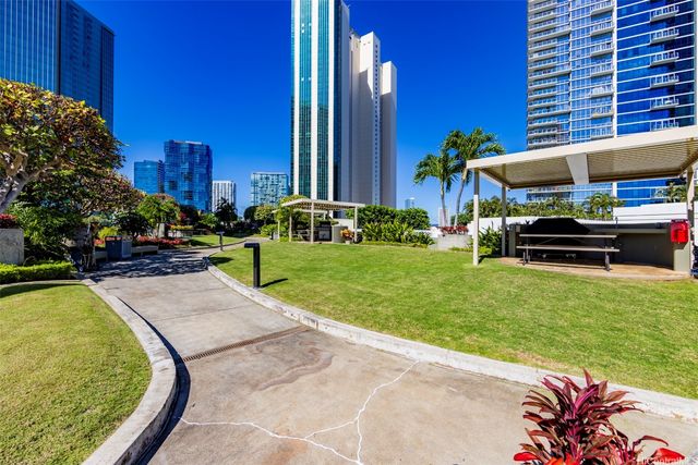 1330 Ala Moana Boulevard 3807, Honolulu, HI 96814