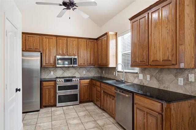 8209 Trinity Vista Trail, Fort Worth, TX 76053