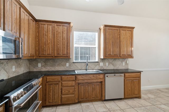 8209 Trinity Vista Trail, Fort Worth, TX 76053