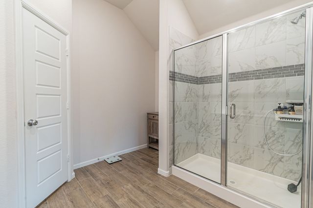 9000 Flying Eagle Lane, Fort Worth, TX 76131