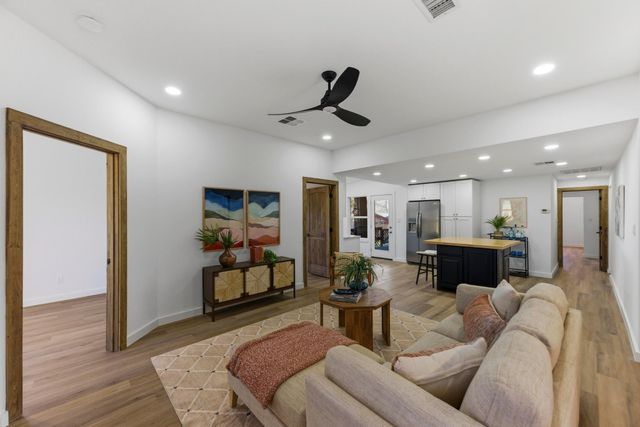 2649 Crazyhorse PASS, Austin, TX 78734