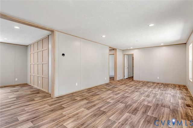 15263 Cross County Rd, Mineral, VA 23117