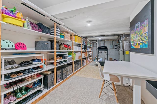 30 Pleasant Street 30, Wellesley, MA 02482