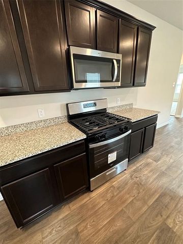 563 Evergreen Sumac LOOP, Kyle, TX 78640