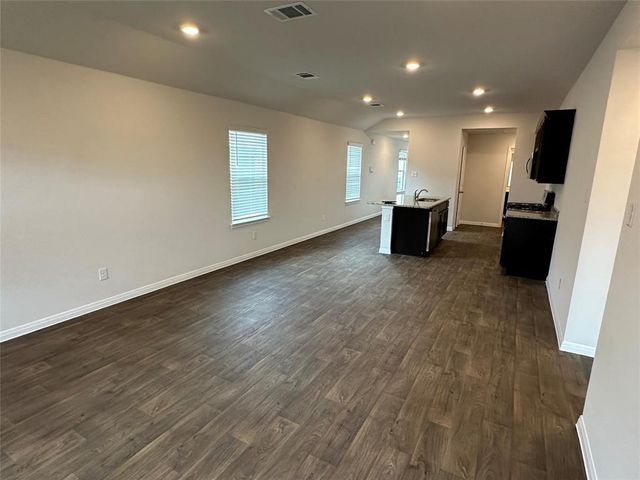 563 Evergreen Sumac LOOP, Kyle, TX 78640