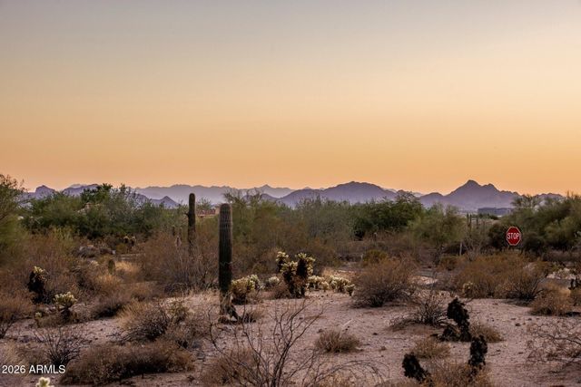 9402 E Diamond Rim Drive, Scottsdale, AZ 85255