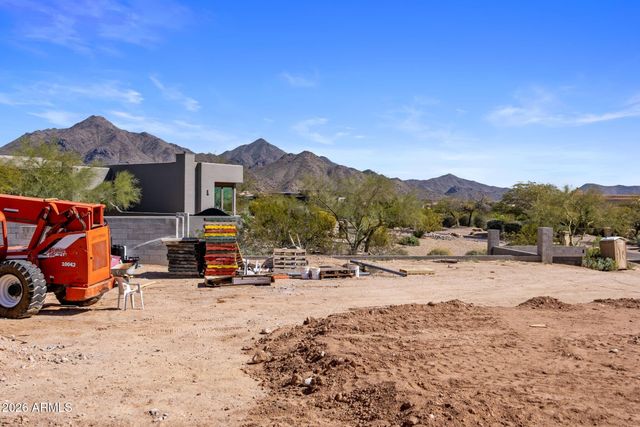 9402 E Diamond Rim Drive, Scottsdale, AZ 85255