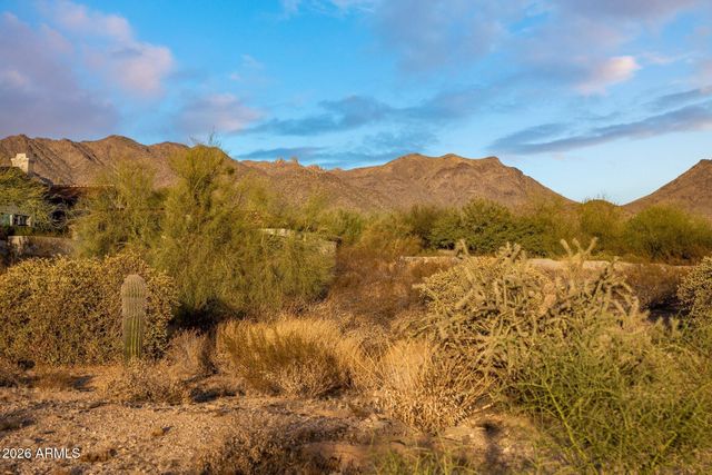 9402 E Diamond Rim Drive, Scottsdale, AZ 85255