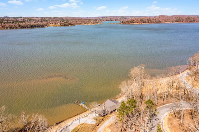 228 CHICKASAW TRACE RD, Cherokee, AL 35616