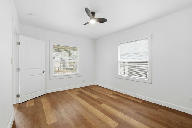 702 Dixieanne Ave, Sacramento, CA 95815