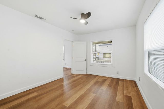 702 Dixieanne Ave, Sacramento, CA 95815