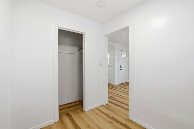 702 Dixieanne Ave, Sacramento, CA 95815