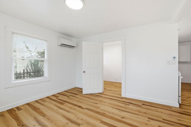 702 Dixieanne Ave, Sacramento, CA 95815