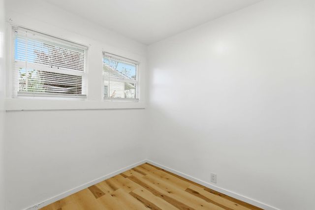 702 Dixieanne Ave, Sacramento, CA 95815