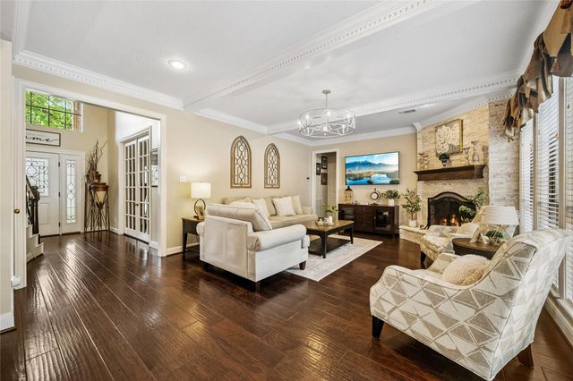 2406 Deep Lake Drive, Kingwood, TX 77345