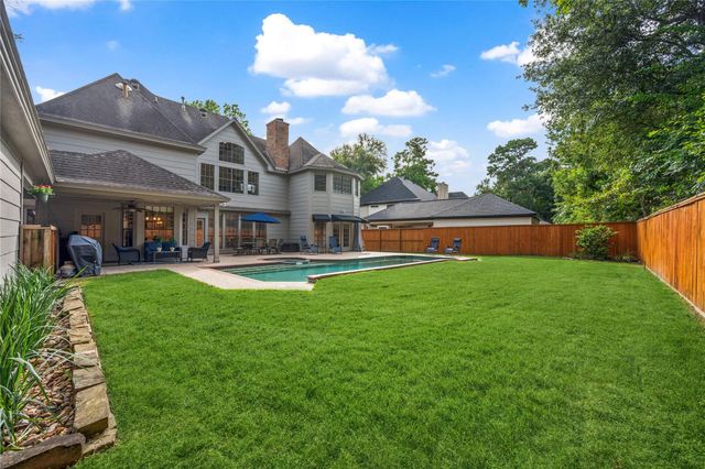 2406 Deep Lake Drive, Kingwood, TX 77345