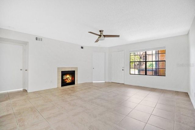 360 LAKE ONTARIO COURT 104, Altamonte Springs, FL 32701