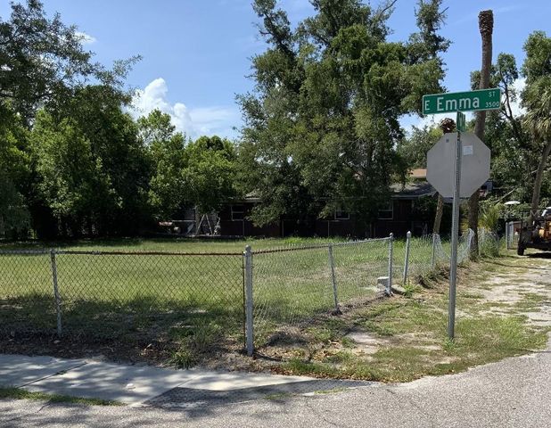 4504 N TROY STREET, Tampa, FL 33610