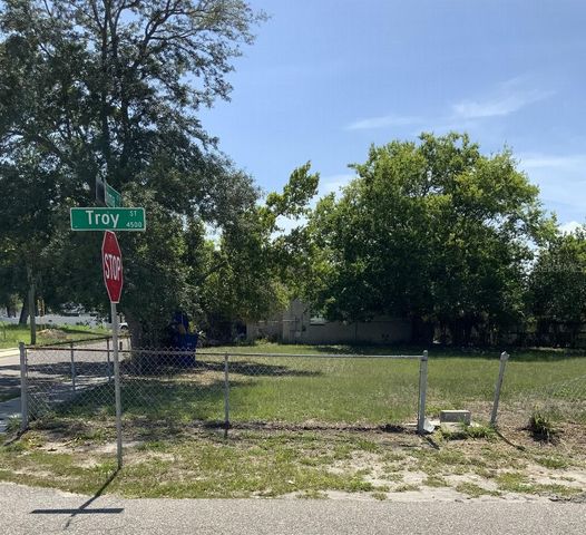 4504 N TROY STREET, Tampa, FL 33610