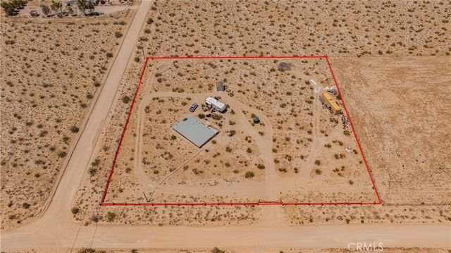 35330 Foothill Rd, Lucerne Valley, CA 92356