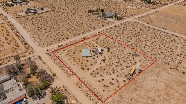 35330 Foothill Rd, Lucerne Valley, CA 92356