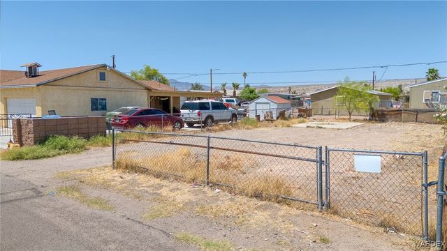 1891 Artesia Drive, Bullhead City, AZ 86442