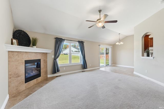 2201 Cedar Ridge Cove, Fort Wayne, IN 46818