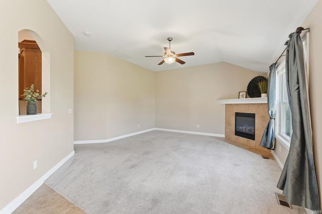 2201 Cedar Ridge Cove, Fort Wayne, IN 46818