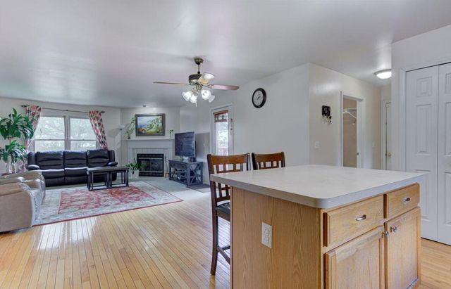 44741 Cherry Hill Road, Canton, MI 48188