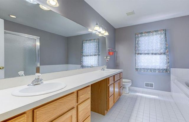 44741 Cherry Hill Road, Canton, MI 48188