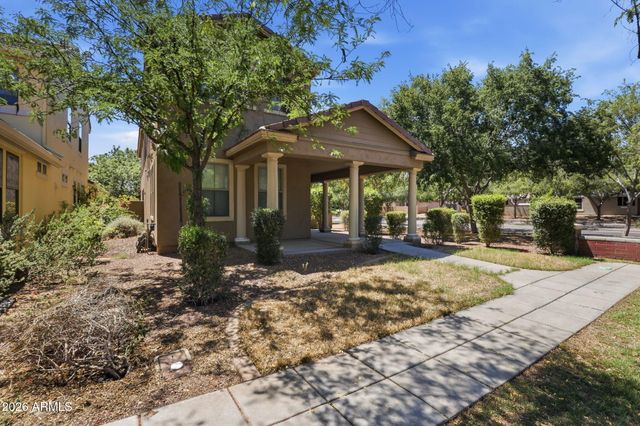 15372 W DAHLIA Drive, Surprise, AZ 85379