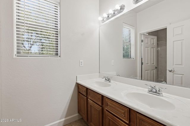 15372 W DAHLIA Drive, Surprise, AZ 85379