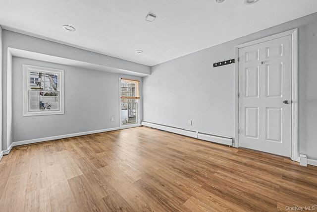 23 Tiptop Lane, Hicksville, NY 11801